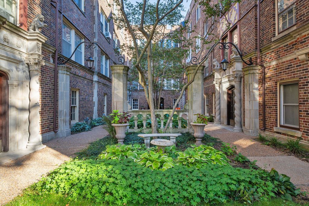 1219 Hull Terrace 2C, Evanston, IL 60202 — exterior