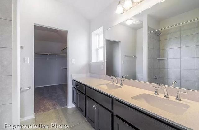 307 Insider LOOP, Elgin, TX 78621