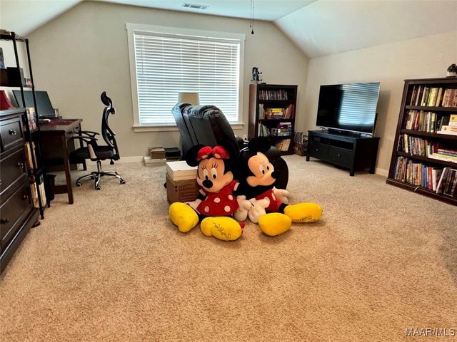 275 Hedgefield Drive, Prattville, AL 36066