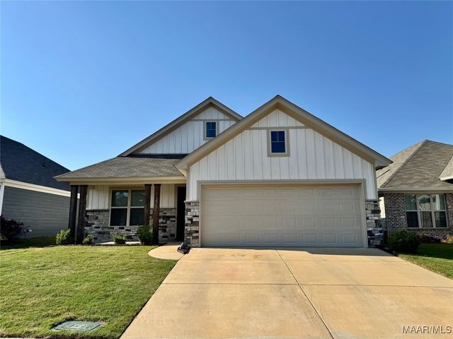 275 Hedgefield Drive, Prattville, AL 36066