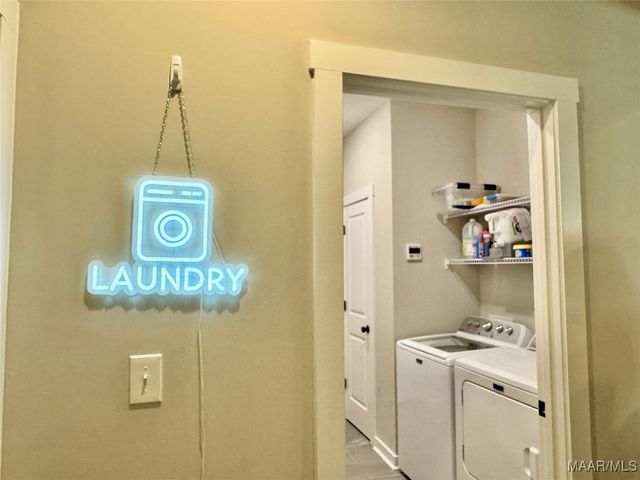 275 Hedgefield Drive, Prattville, AL 36066