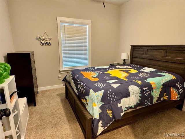 275 Hedgefield Drive, Prattville, AL 36066