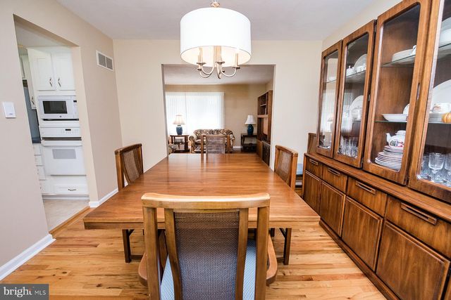 49 LOPATCONG DR, Ewing, NJ 08638