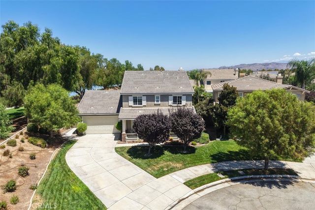 29516 Wind Runner Court, Menifee, CA 92585
