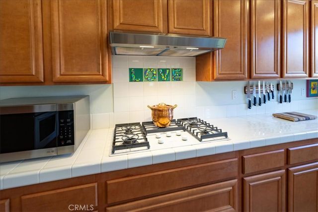 29516 Wind Runner Court, Menifee, CA 92585
