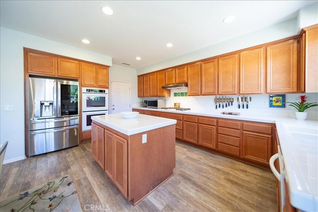 29516 Wind Runner Court, Menifee, CA 92585
