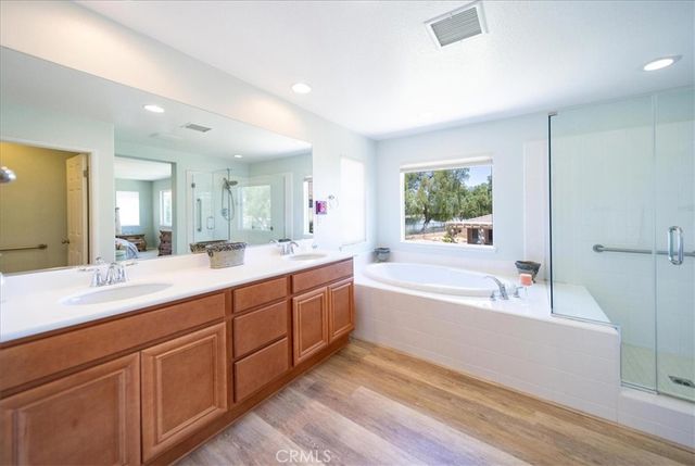 29516 Wind Runner Court, Menifee, CA 92585