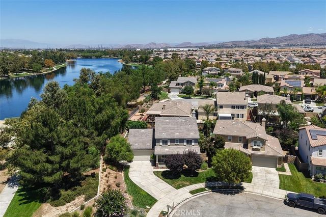 29516 Wind Runner Court, Menifee, CA 92585