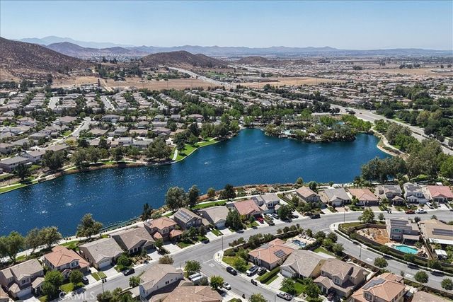 29516 Wind Runner Court, Menifee, CA 92585