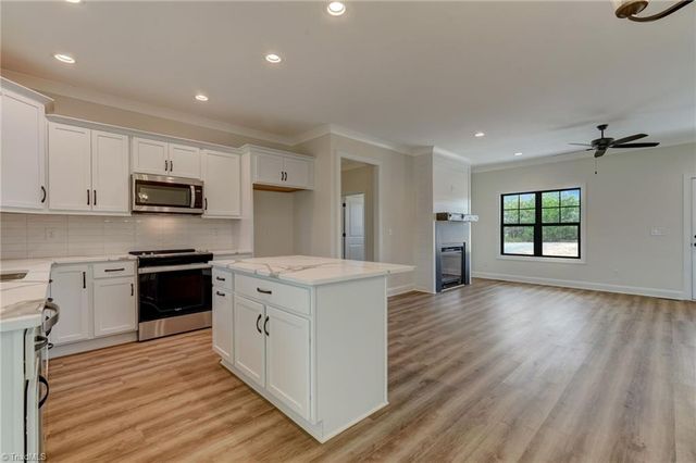 140 Bud Road, Reidsville, NC 27320