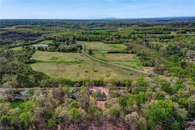 140 Bud Road, Reidsville, NC 27320