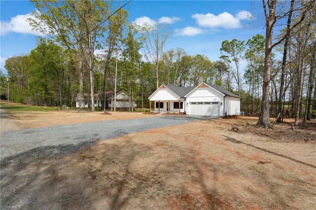 140 Bud Road, Reidsville, NC 27320