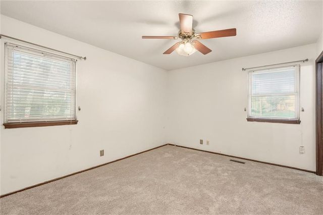16612 W 125th Street, Olathe, KS 66062