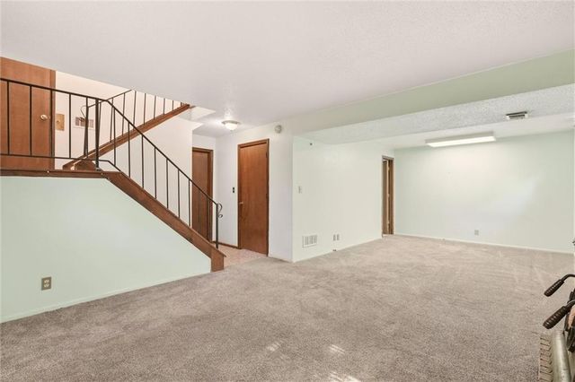 16612 W 125th Street, Olathe, KS 66062