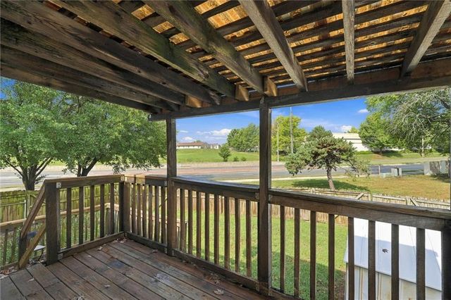16612 W 125th Street, Olathe, KS 66062
