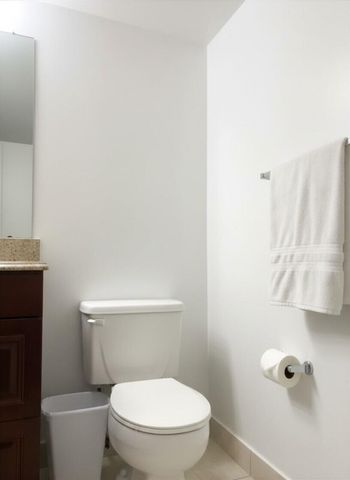 8820 Royal Palm Boulevard 104, Coral Springs, FL 33065