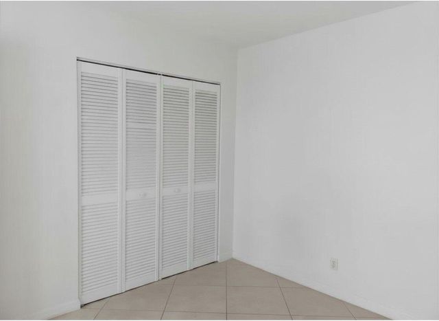 8820 Royal Palm Boulevard 104, Coral Springs, FL 33065