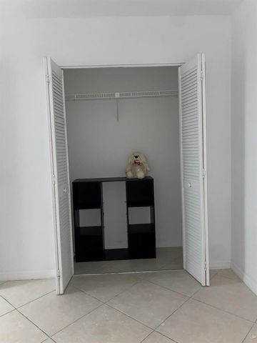 8820 Royal Palm Boulevard 104, Coral Springs, FL 33065