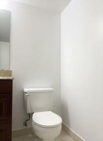 8820 Royal Palm Boulevard 104, Coral Springs, FL 33065