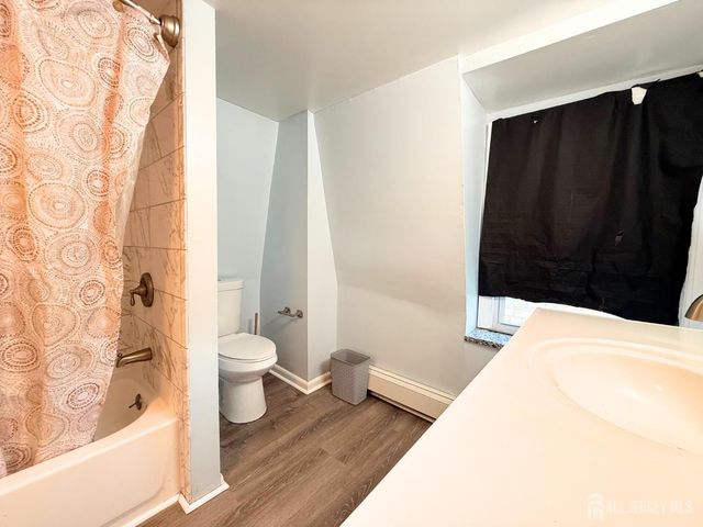 410 High Street 3, Perth Amboy, NJ 08861