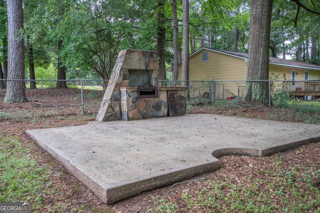 95 Beaver Run, Lagrange, GA 30241