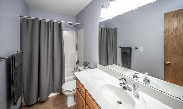 11100 Dupont Court, Elko New Market, MN 55020