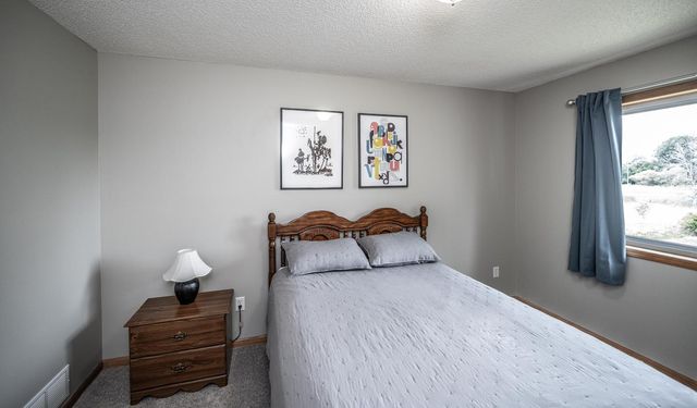 11100 Dupont Court, Elko New Market, MN 55020