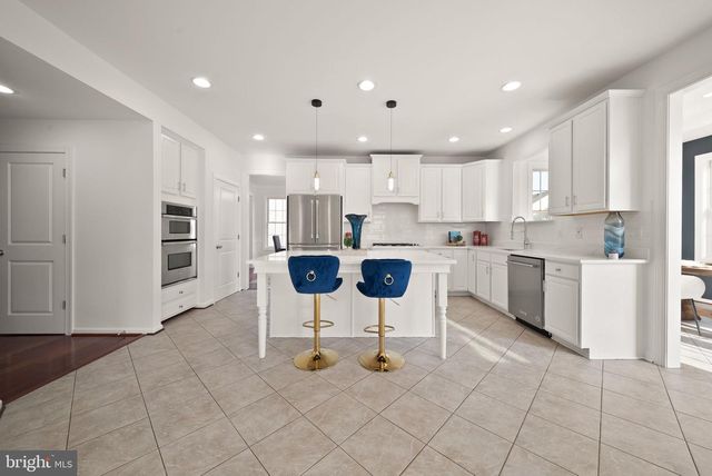 23246 MINERVA DR, Brambleton, VA 20148