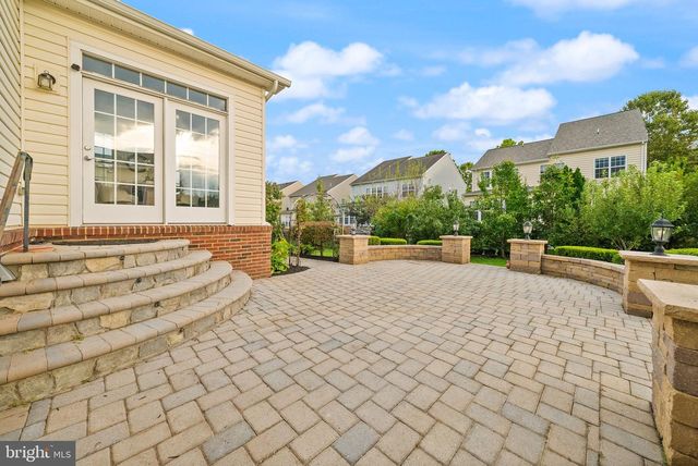 23246 MINERVA DR, Brambleton, VA 20148