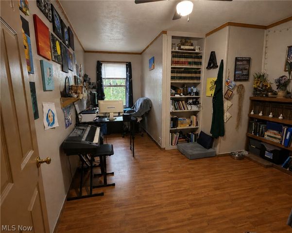 100 Point View, Weirton, WV 26062