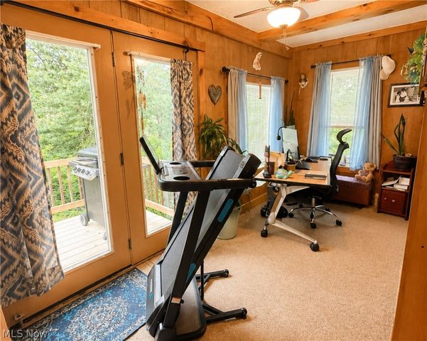 100 Point View, Weirton, WV 26062