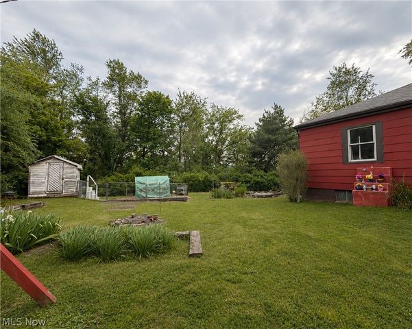 100 Point View, Weirton, WV 26062