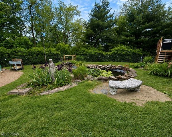 100 Point View, Weirton, WV 26062