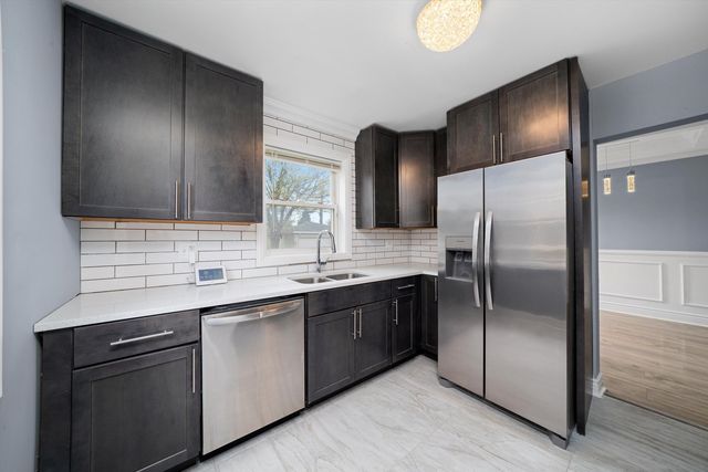 9632 S Yale Avenue, Chicago, IL 60628