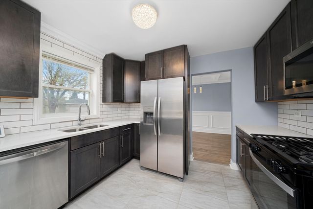 9632 S Yale Avenue, Chicago, IL 60628