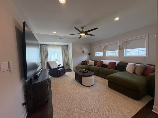 227 Squires Circle, Lexington, KY 40515