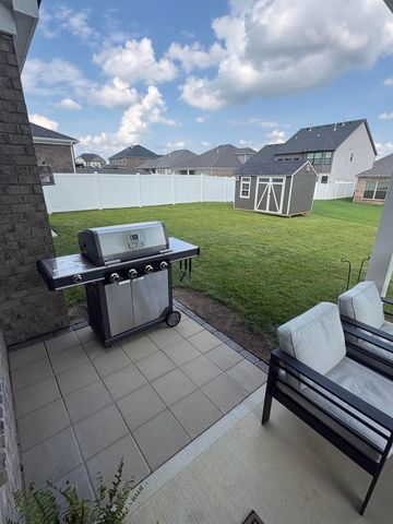 227 Squires Circle, Lexington, KY 40515