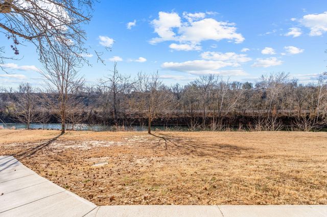 403 Veterans Boulevard E-380, Branson, MO 65616