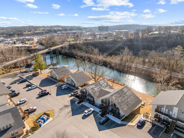 403 Veterans Boulevard E-380, Branson, MO 65616