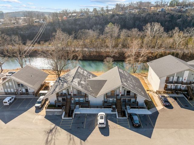 403 Veterans Boulevard E-380, Branson, MO 65616