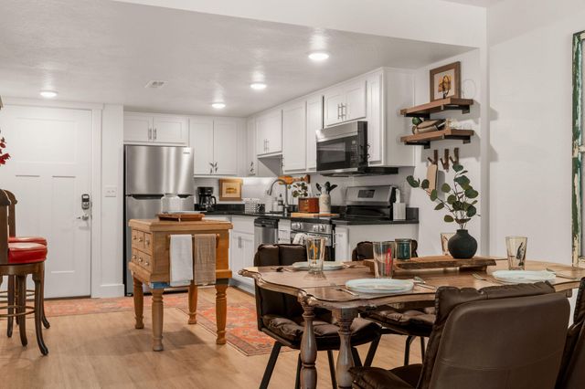 403 Veterans Boulevard E-380, Branson, MO 65616