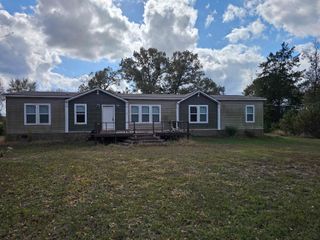 90 County Road 1110, Daingerfield, TX 75638