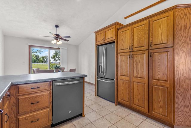 N9513 CATHY COURT, Appleton, WI 54915