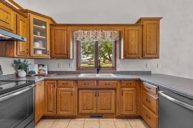 N9513 CATHY COURT, Appleton, WI 54915