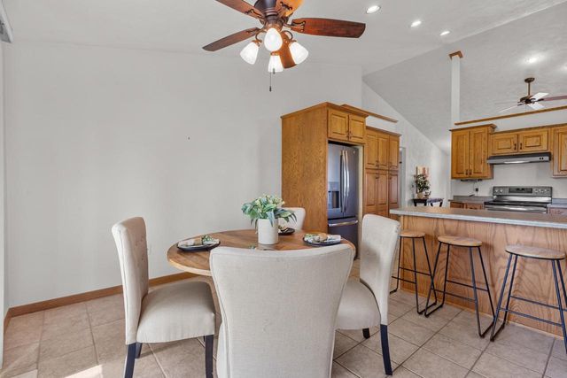 N9513 CATHY COURT, Appleton, WI 54915