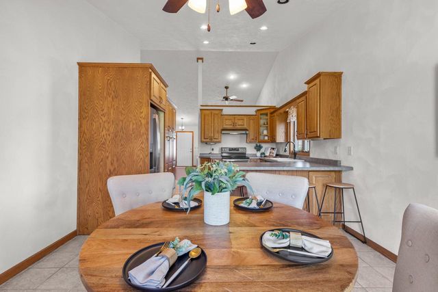 N9513 CATHY COURT, Appleton, WI 54915