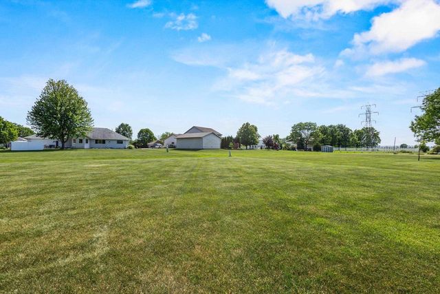N9513 CATHY COURT, Appleton, WI 54915