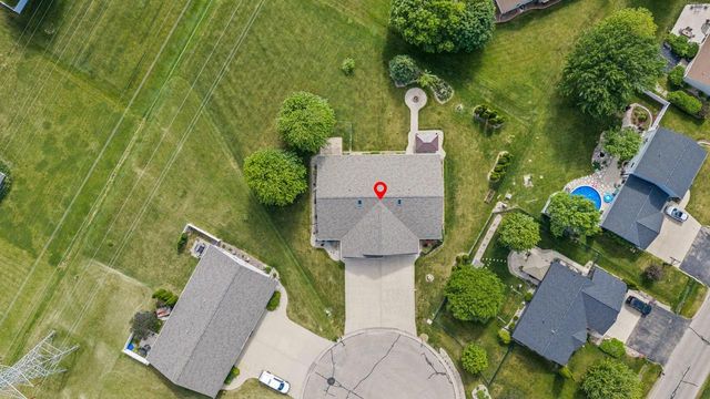 N9513 CATHY COURT, Appleton, WI 54915