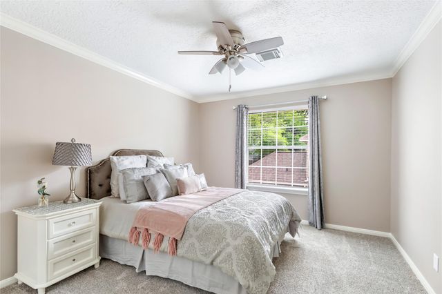 3623 Clover Creek Drive, Kingwood, TX 77345