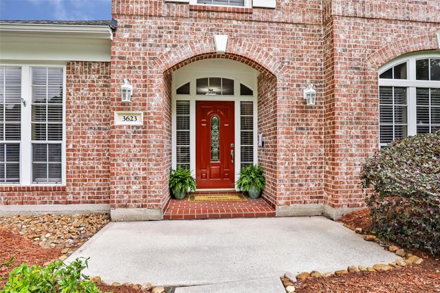 3623 Clover Creek Drive, Kingwood, TX 77345
